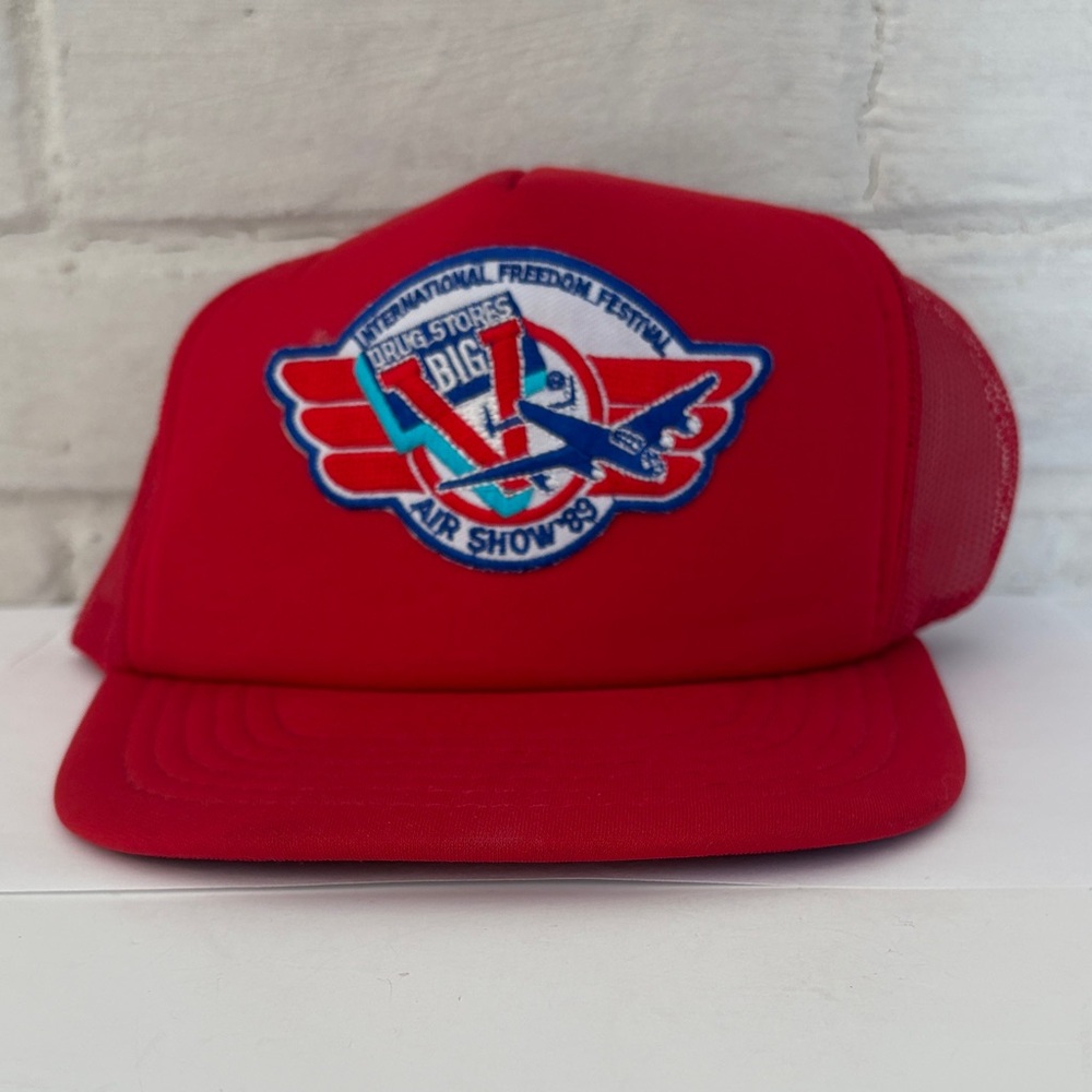 Vintage Trucker SnapBack Hat  1989 Air Show. Big V sponsored